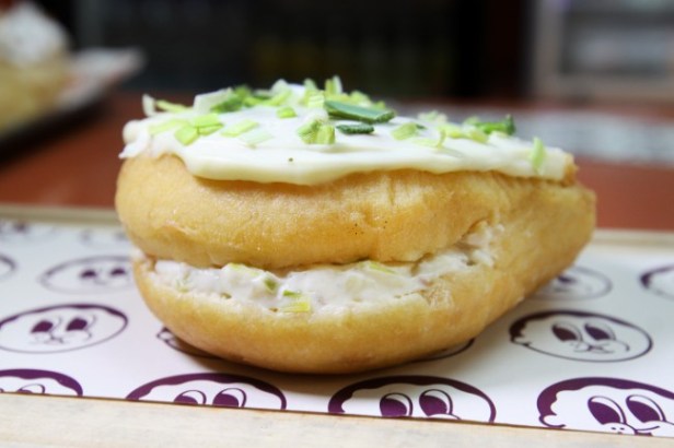 629cffb071e95_donuts